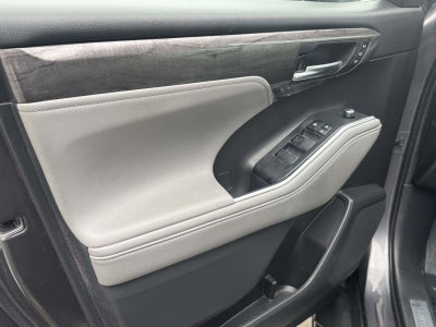 2021 Toyota Highlander Hybrid Limited