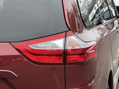 2018 Toyota Sienna XLE 8 Passenger