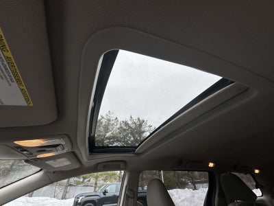 2018 Toyota Sienna XLE 8 Passenger