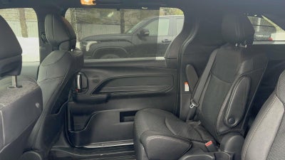 2025 Toyota Sienna Limited