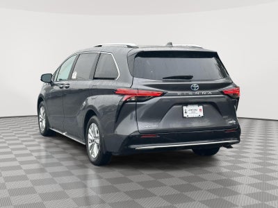 2025 Toyota Sienna Limited