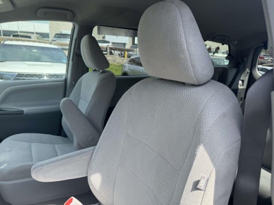 2020 Toyota Sienna L