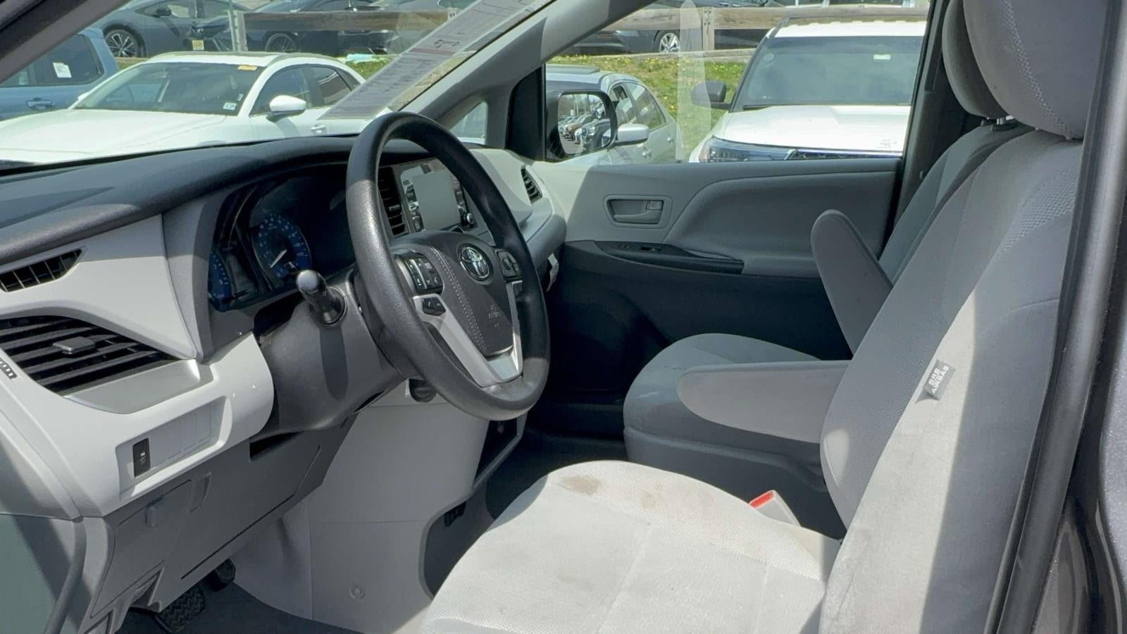 2020 Toyota Sienna L