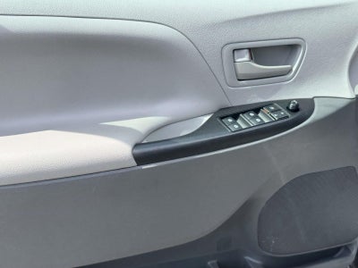 2020 Toyota Sienna L