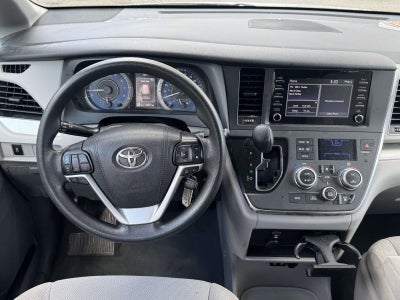 2019 Toyota Sienna L 7 Passenger
