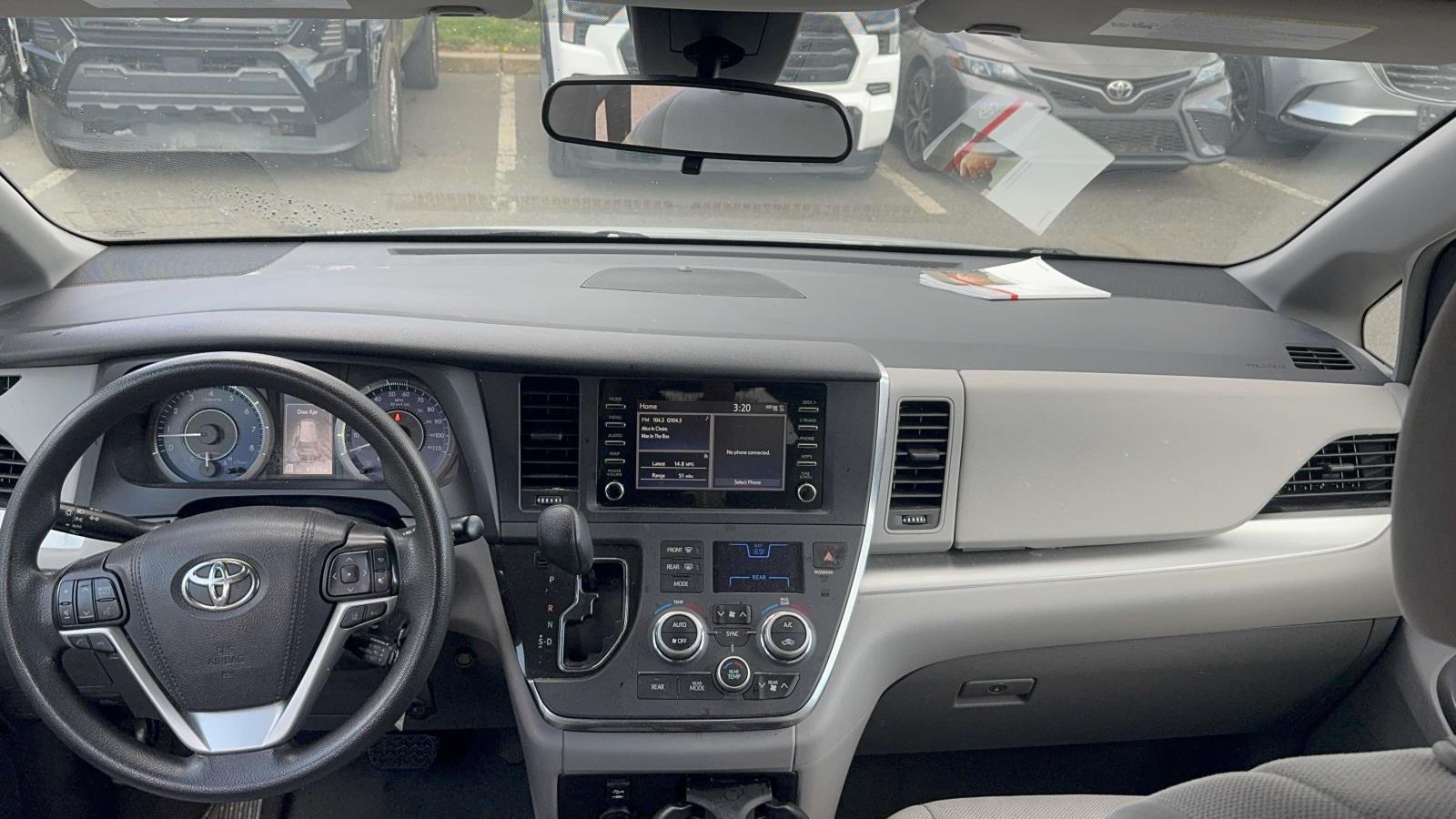 2019 Toyota Sienna L 7 Passenger