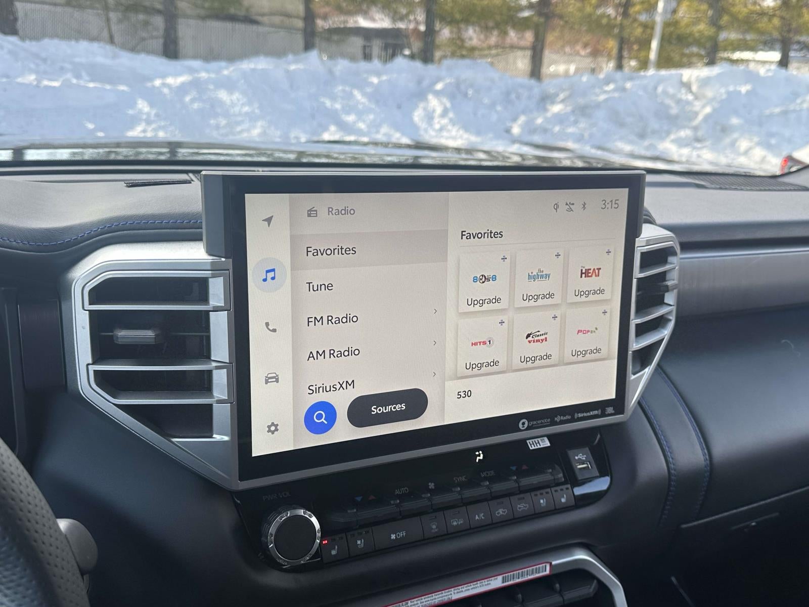 2024 Toyota Tundra Platinum