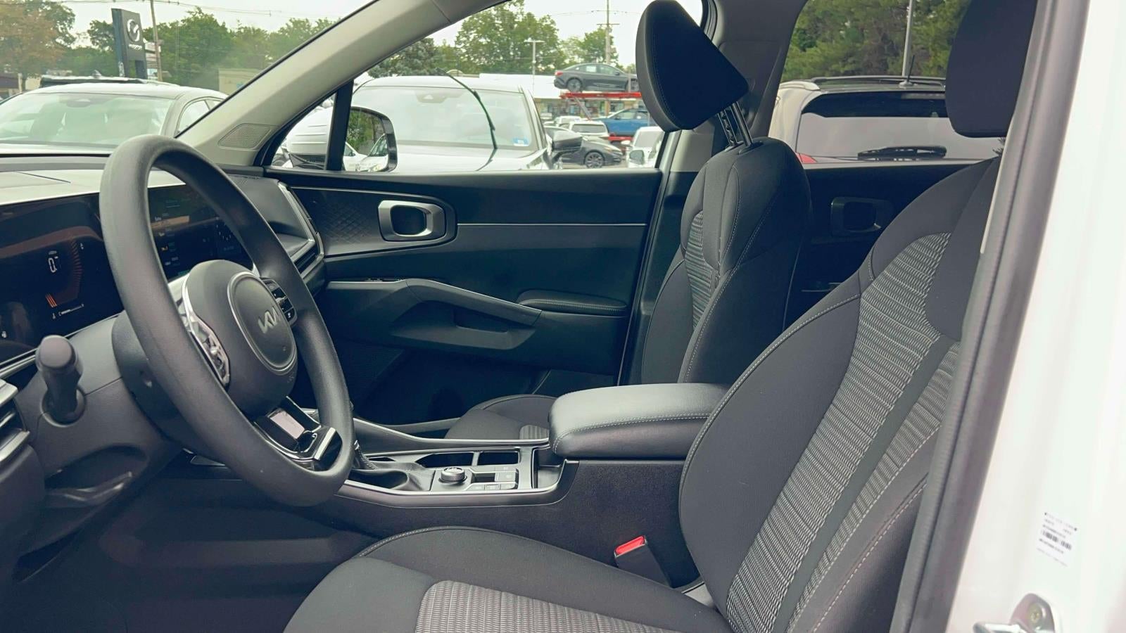 2024 Kia Sorento LX