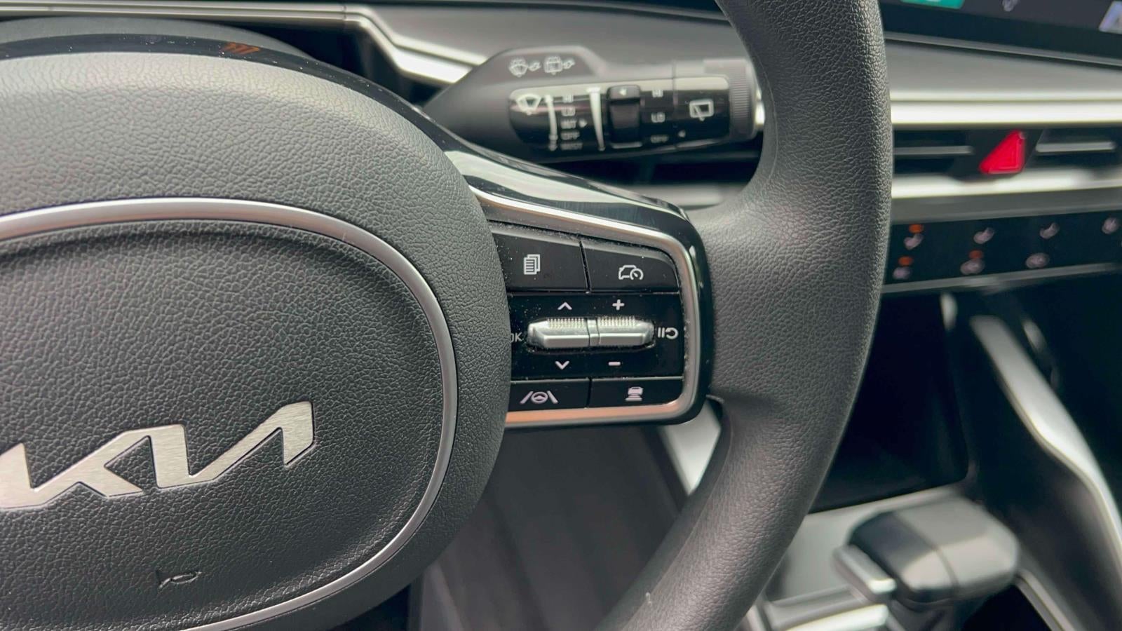 2024 Kia Sorento LX