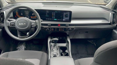 2024 Kia Sorento LX