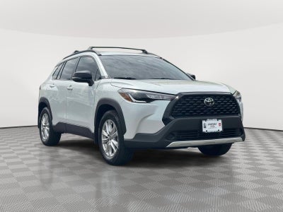 2025 Toyota Corolla Cross LE