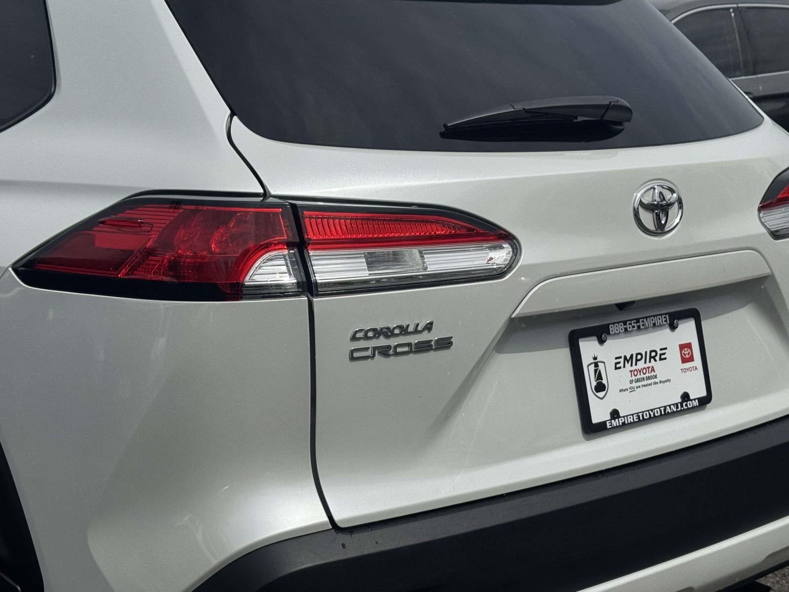 2025 Toyota Corolla Cross LE