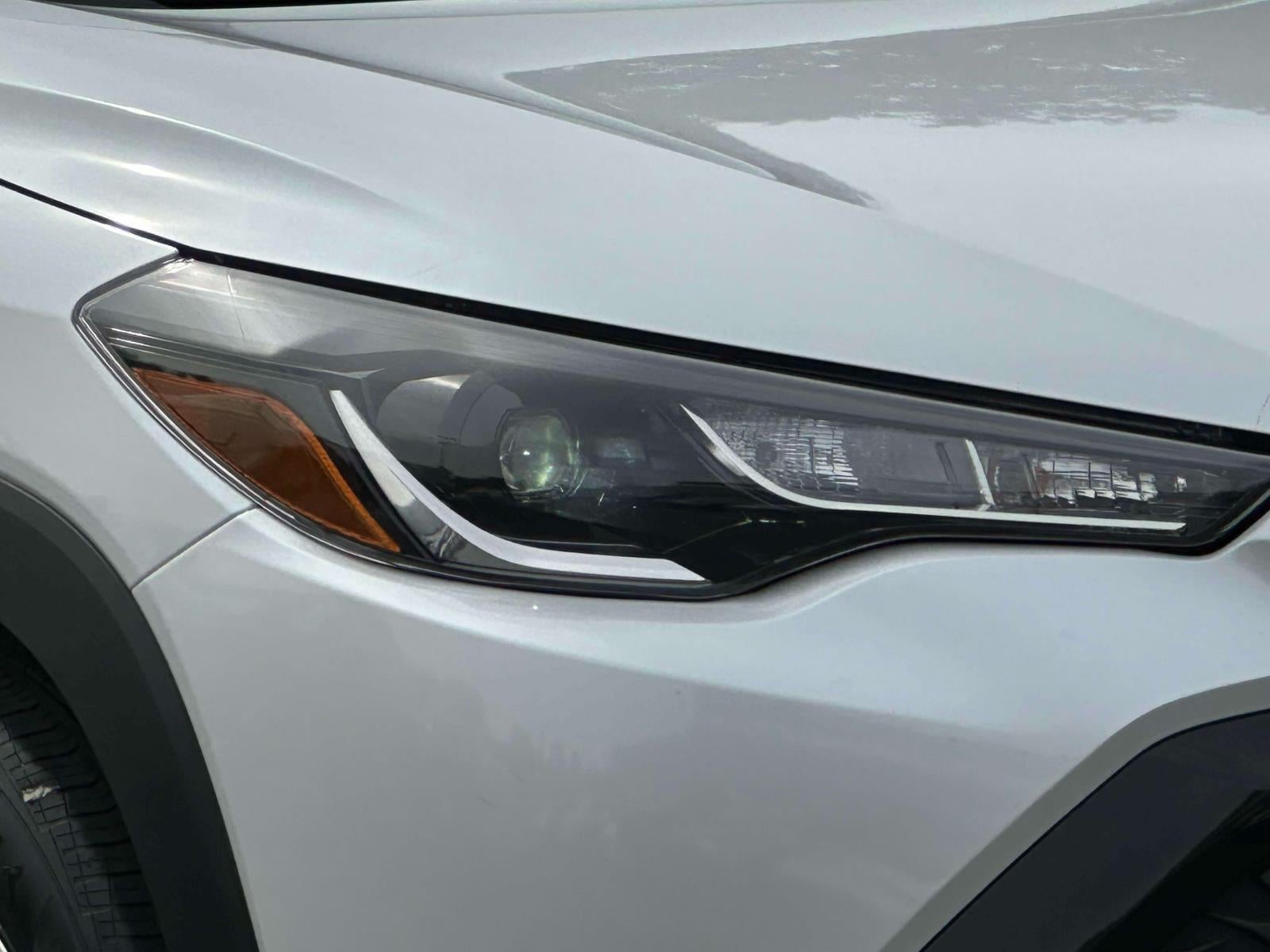 2023 Toyota Corolla Cross Hybrid SE