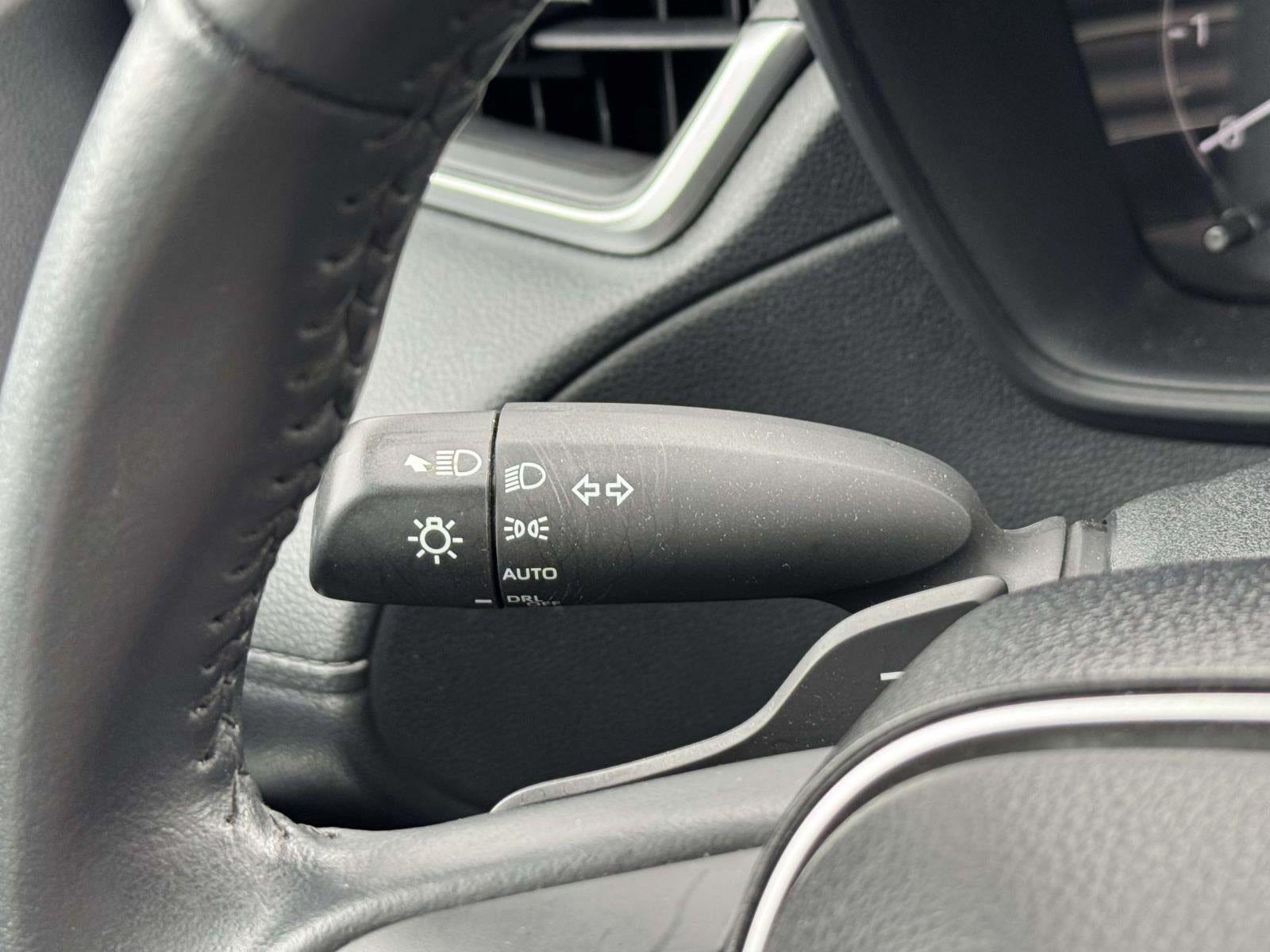 2024 Toyota Corolla Cross Hybrid SE