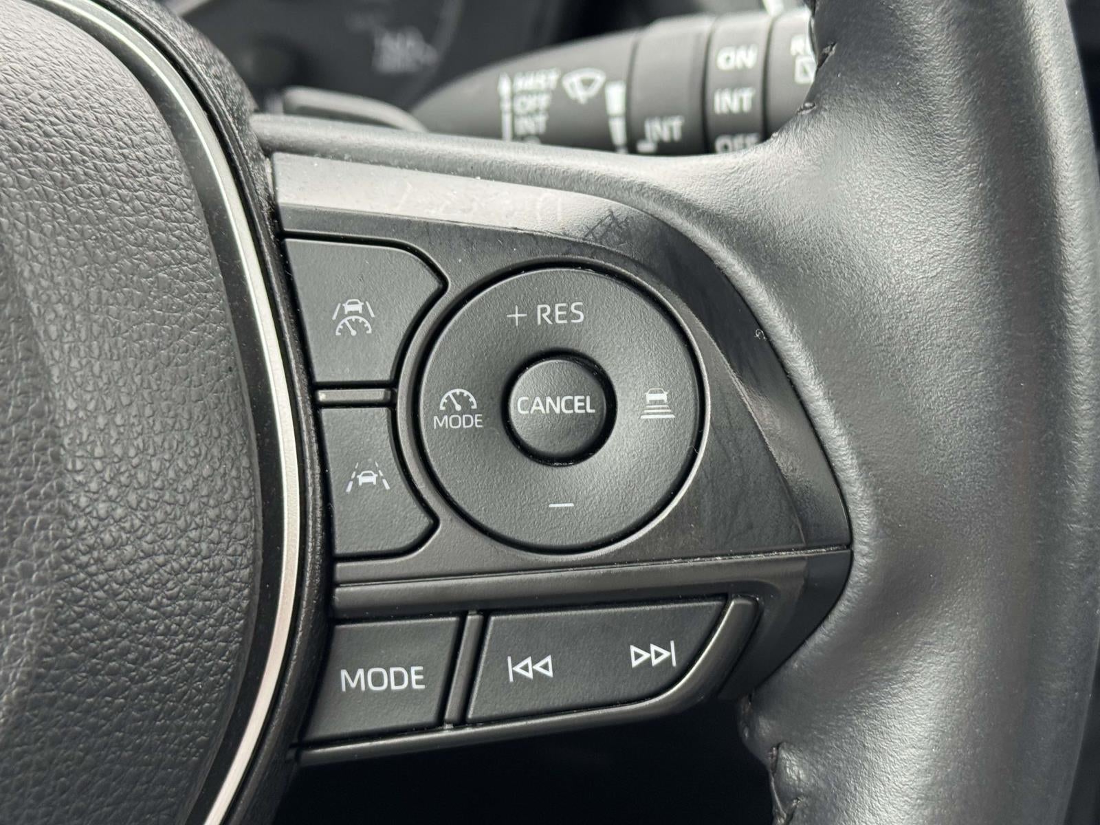 2024 Toyota Corolla Cross Hybrid SE