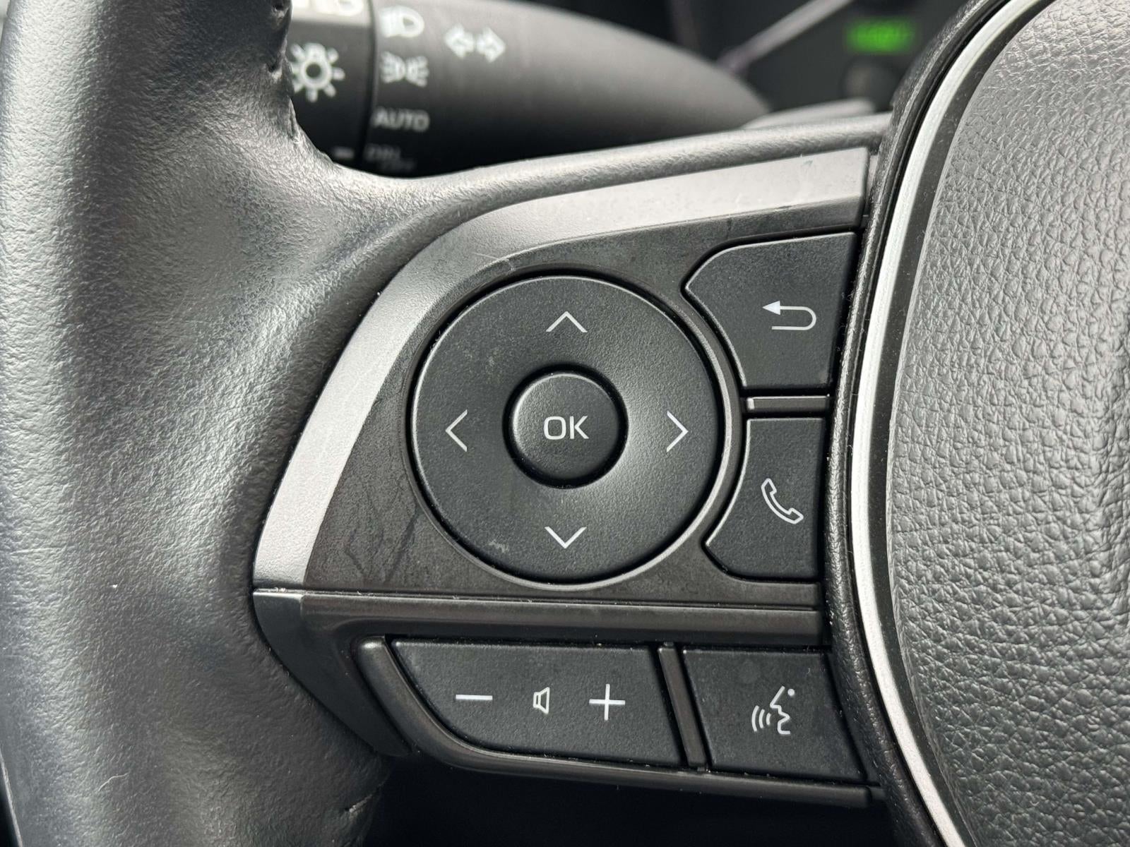 2024 Toyota Corolla Cross Hybrid SE