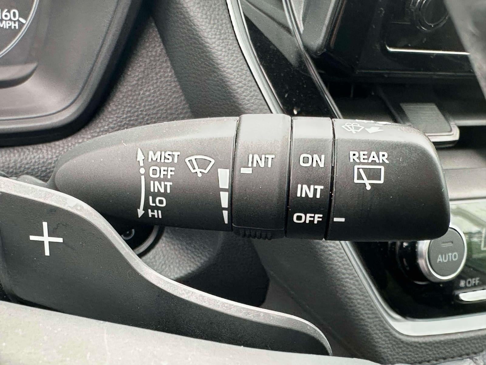 2024 Toyota Corolla Cross Hybrid SE