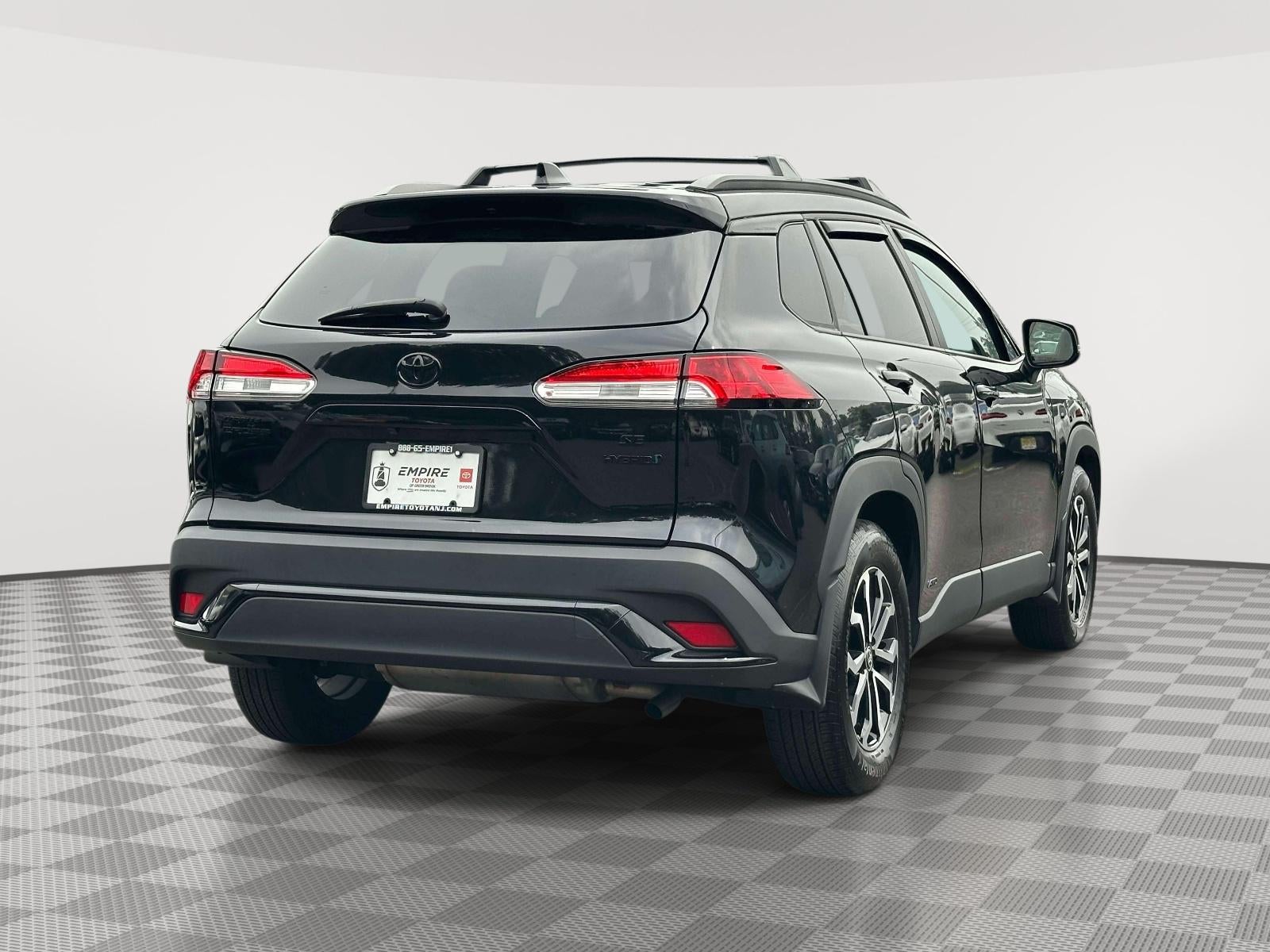 2024 Toyota Corolla Cross Hybrid SE