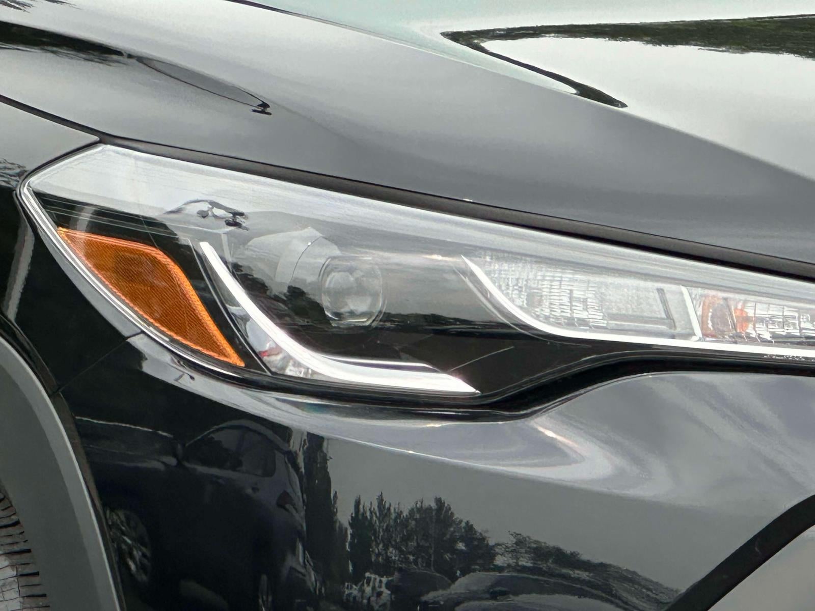2024 Toyota Corolla Cross Hybrid SE