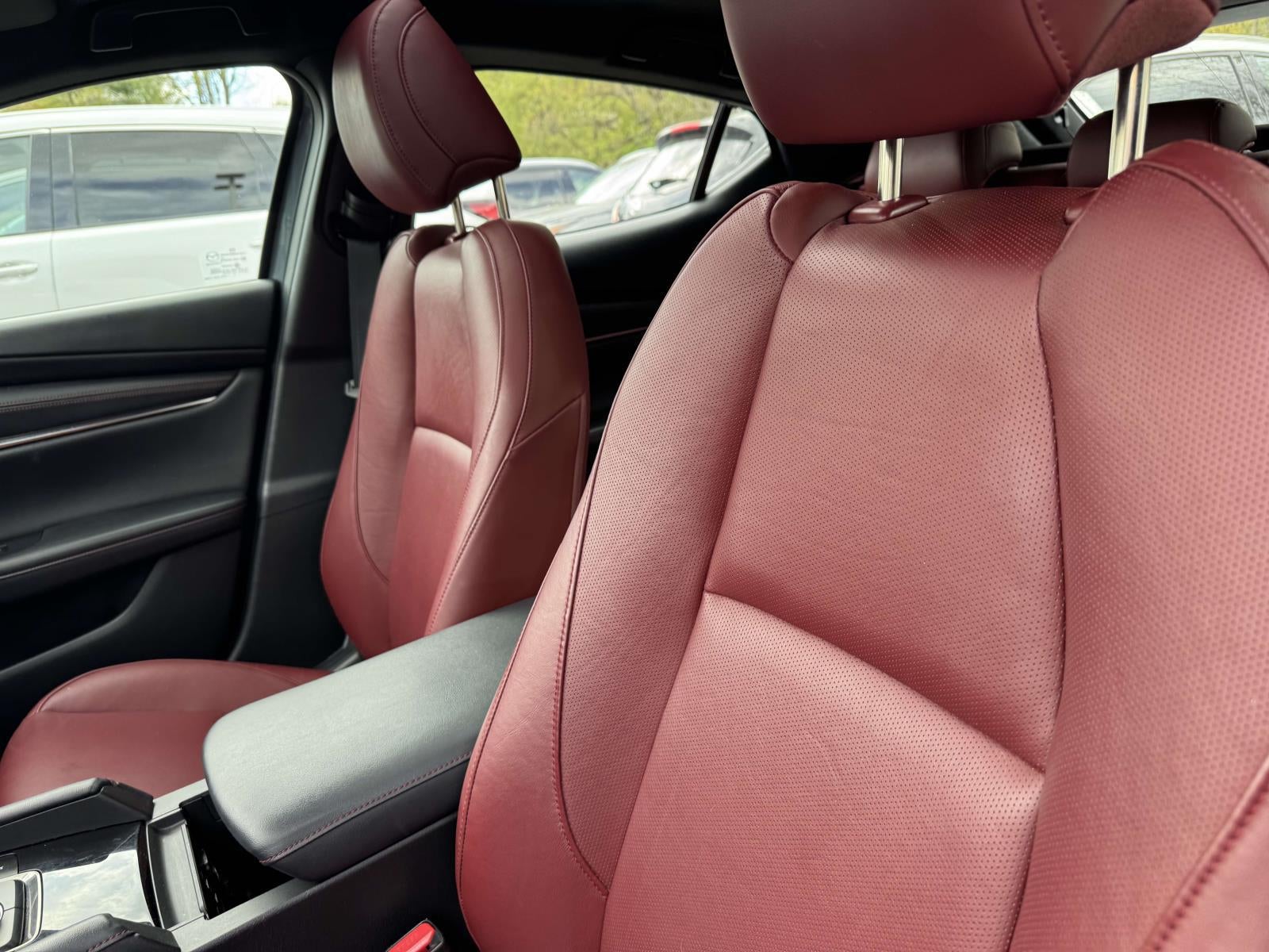 2023 Mazda Mazda3 Hatchback 2.5 S Carbon Edition