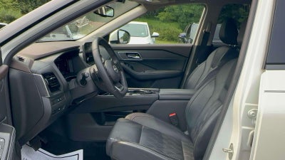 2022 Nissan Rogue Platinum Intelligent AWD