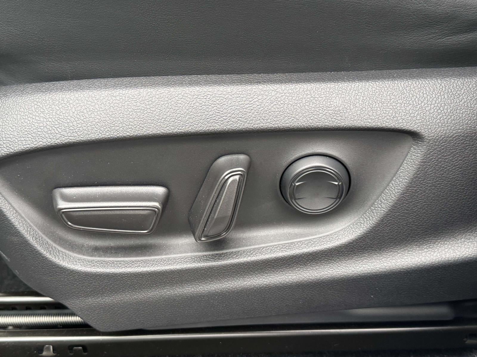 2023 Toyota Crown XLE