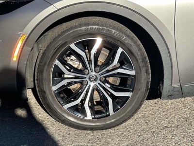 2023 Toyota Crown XLE