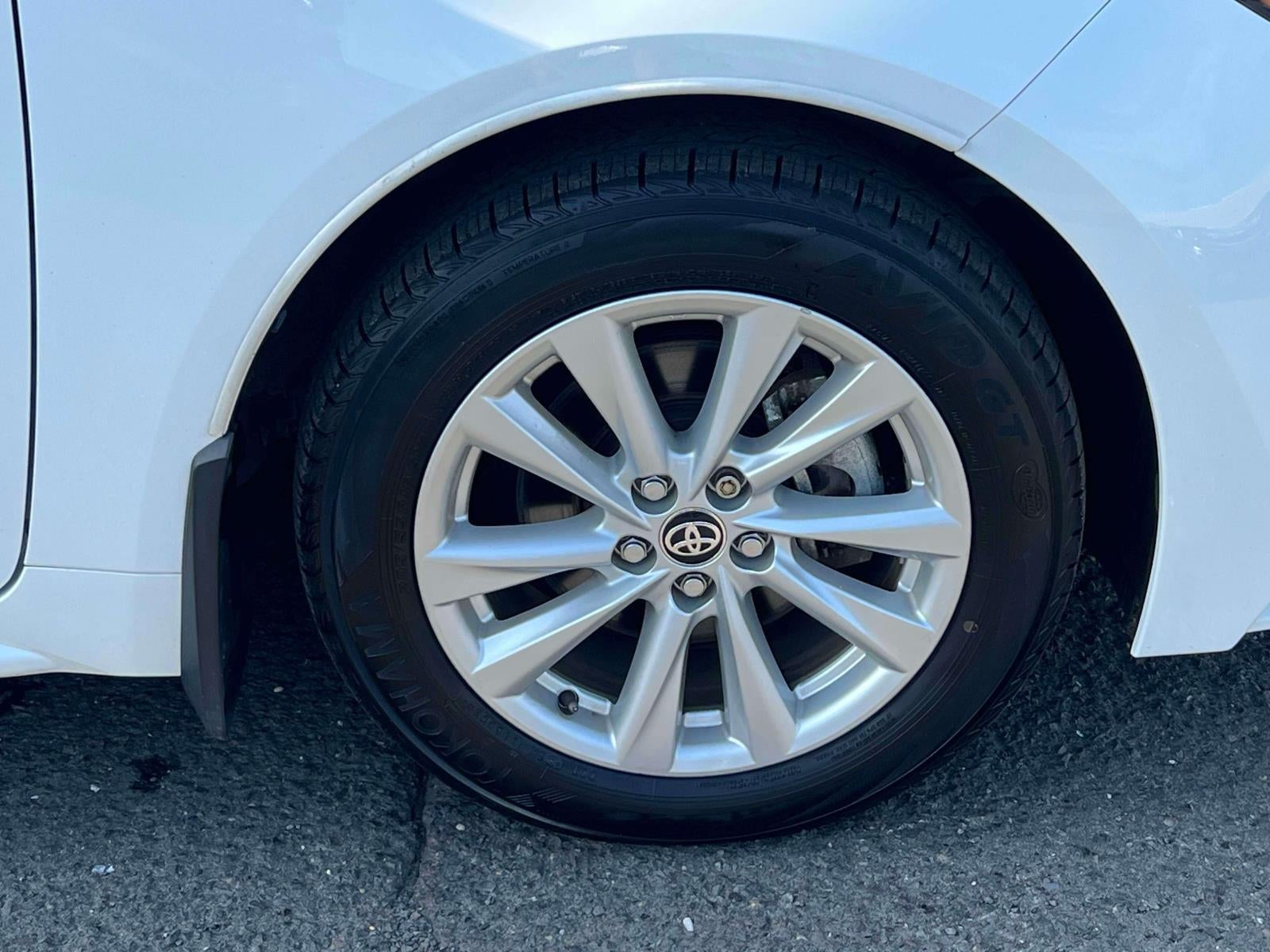 2024 Toyota Corolla Hybrid LE