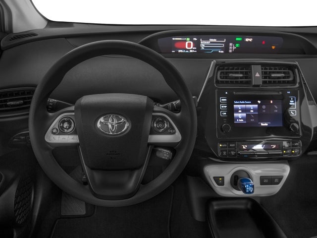 2016 Toyota Prius Three