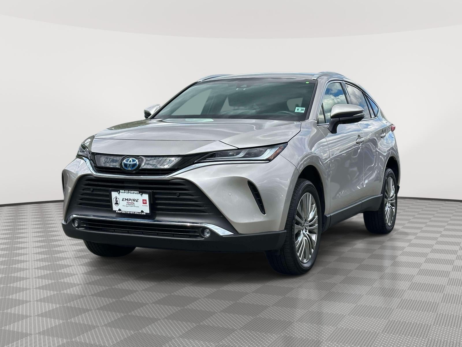 2023 Toyota Venza XLE