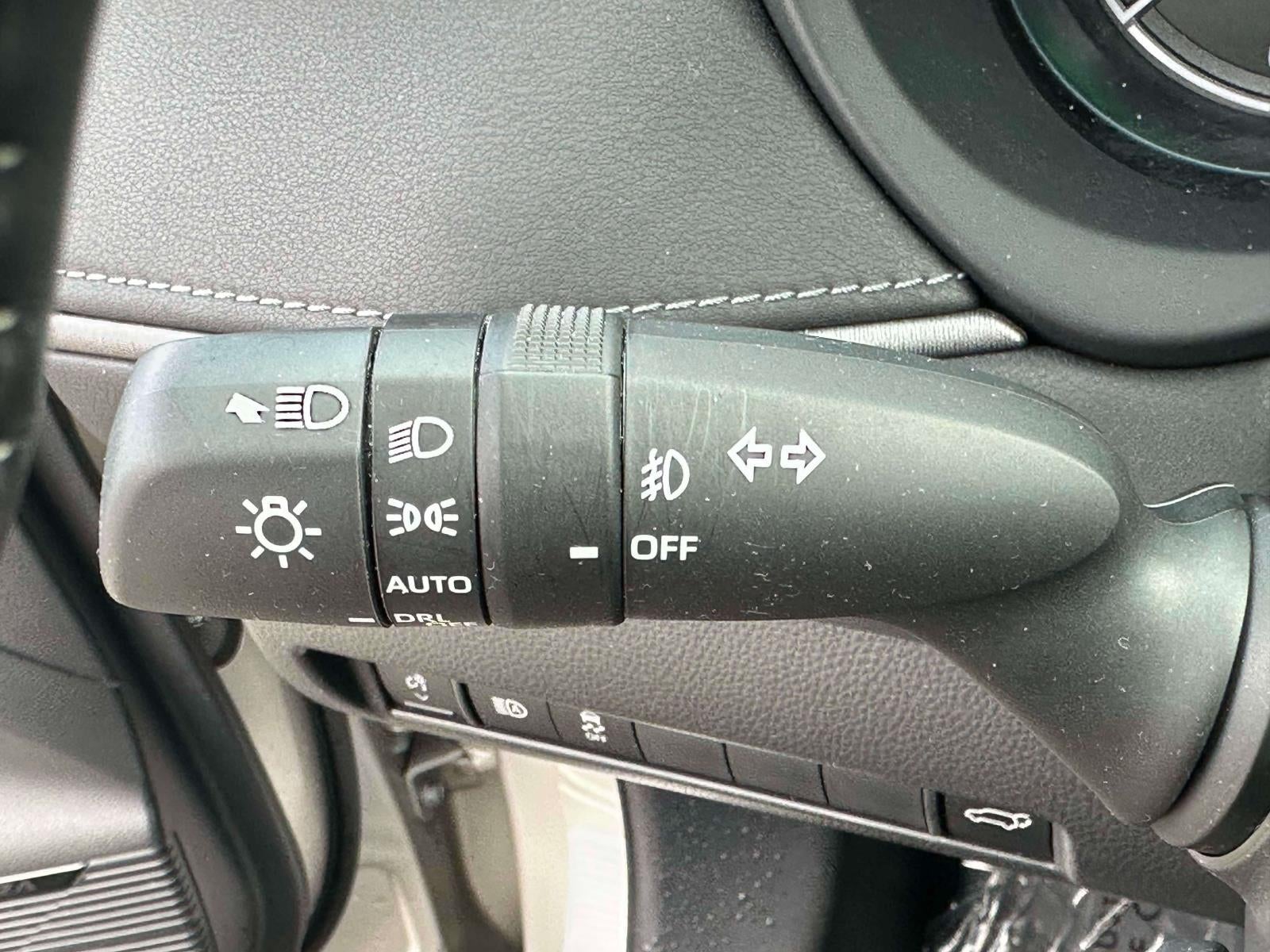 2023 Toyota Venza XLE