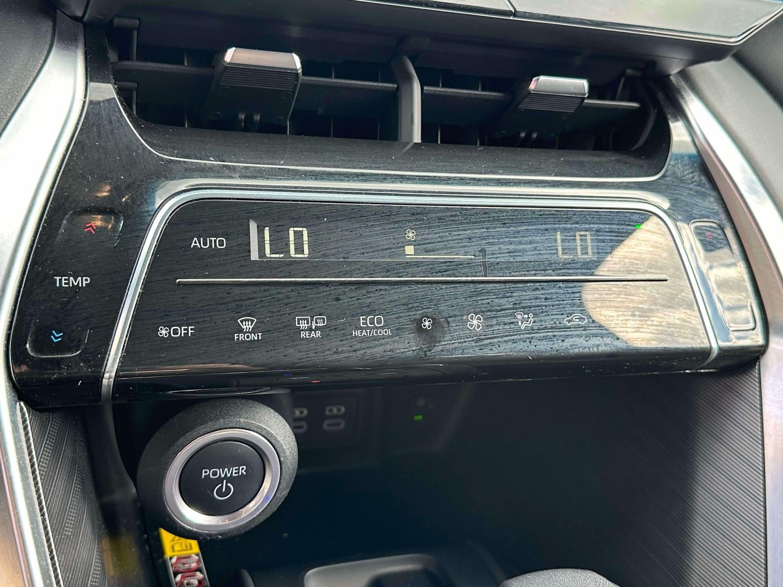 2023 Toyota Venza XLE