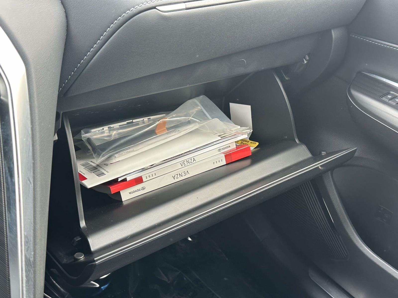 2022 Toyota Venza XLE