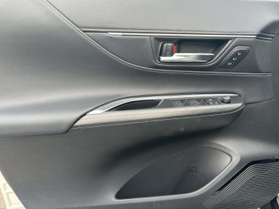 2022 Toyota Venza XLE