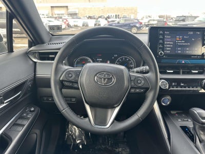 2022 Toyota Venza XLE