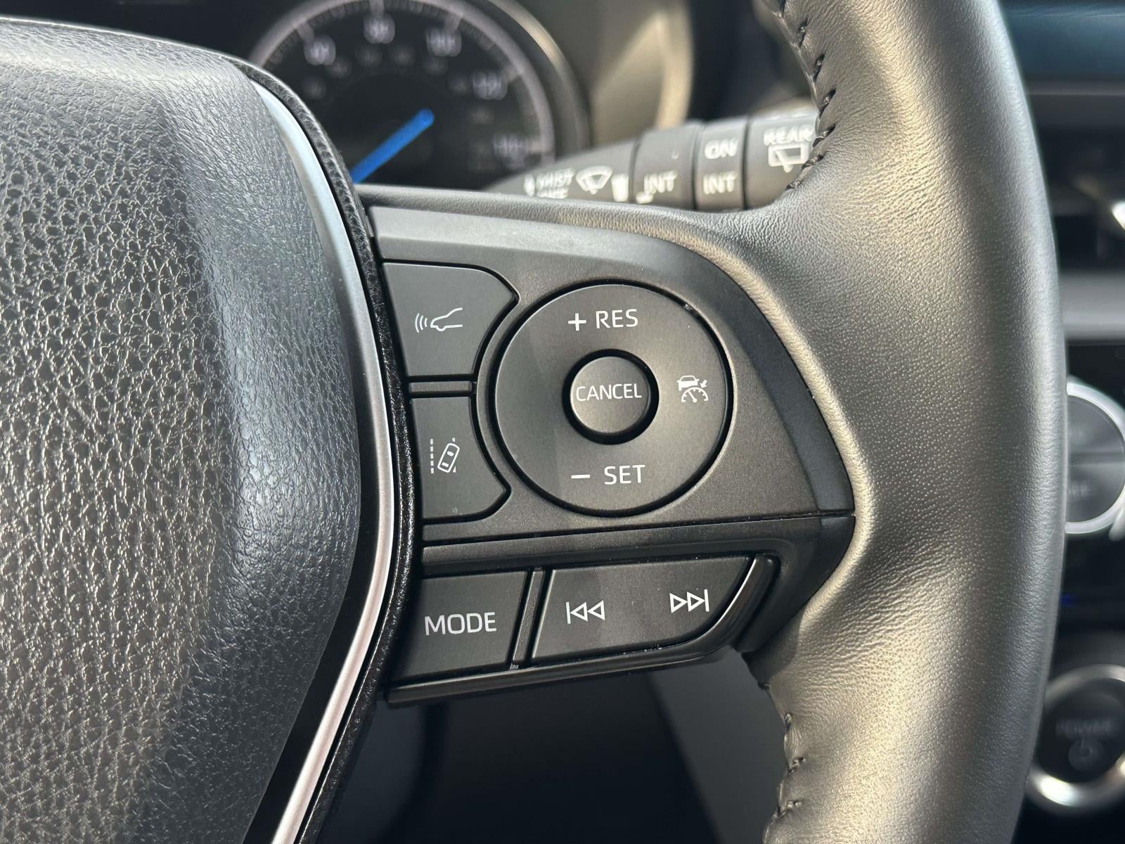 2024 Toyota Venza LE