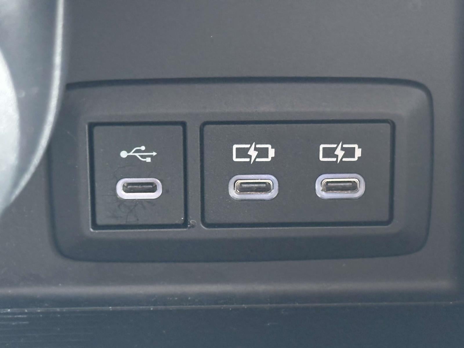 2024 Toyota Venza LE