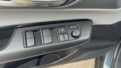 2024 Toyota Venza LE