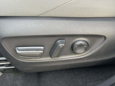 2024 Toyota Venza LE