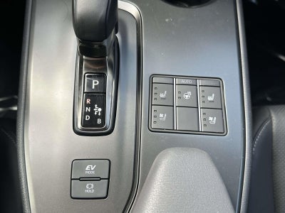 2025 Lexus UX 300h Premium