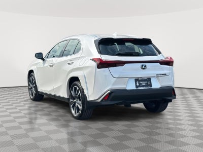 2025 Lexus UX 300h Premium
