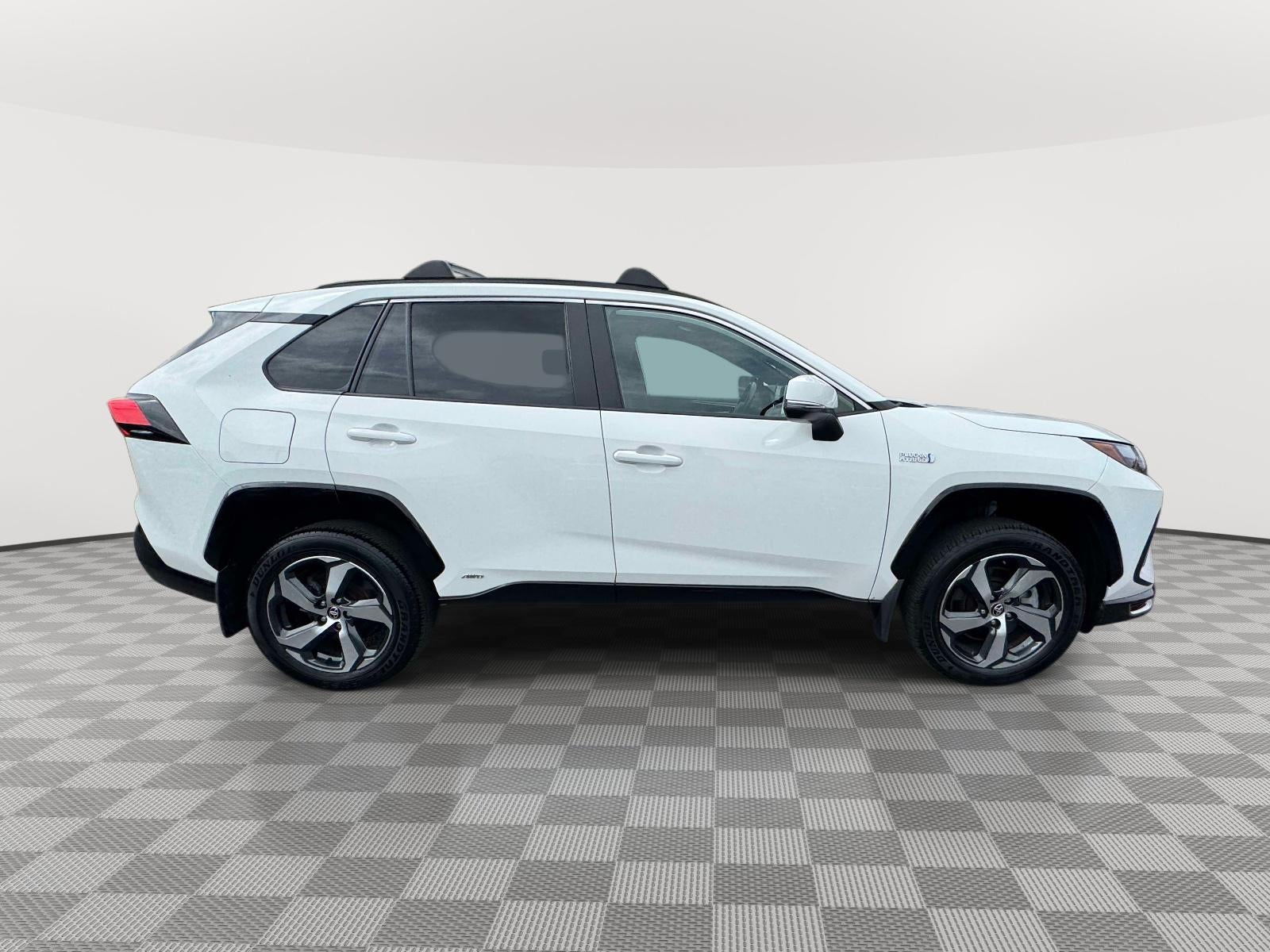 2023 Toyota RAV4 Prime SE