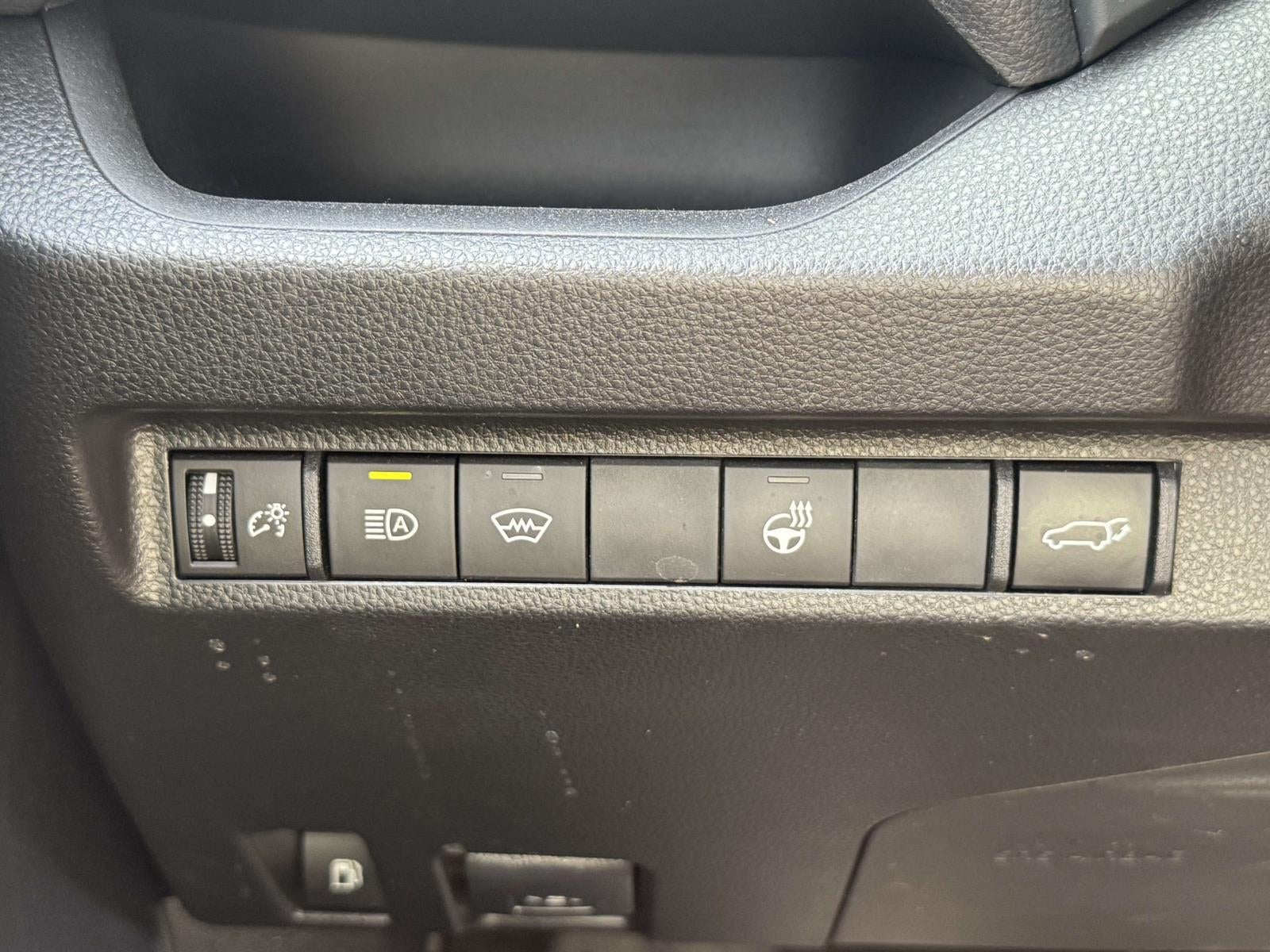 2023 Toyota RAV4 Prime SE