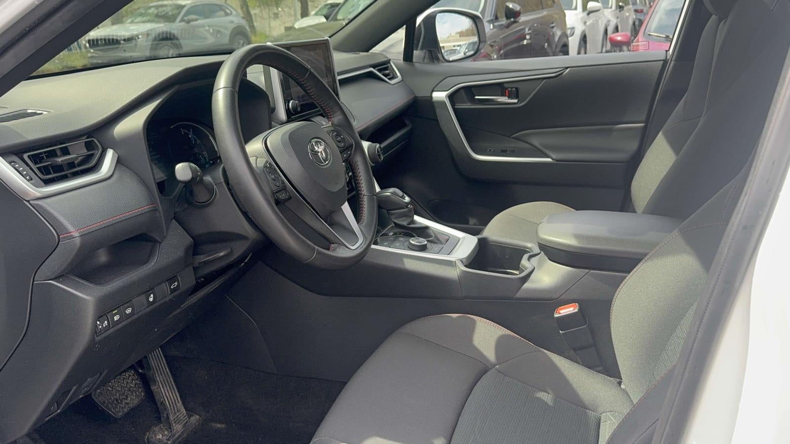 2023 Toyota RAV4 Prime SE