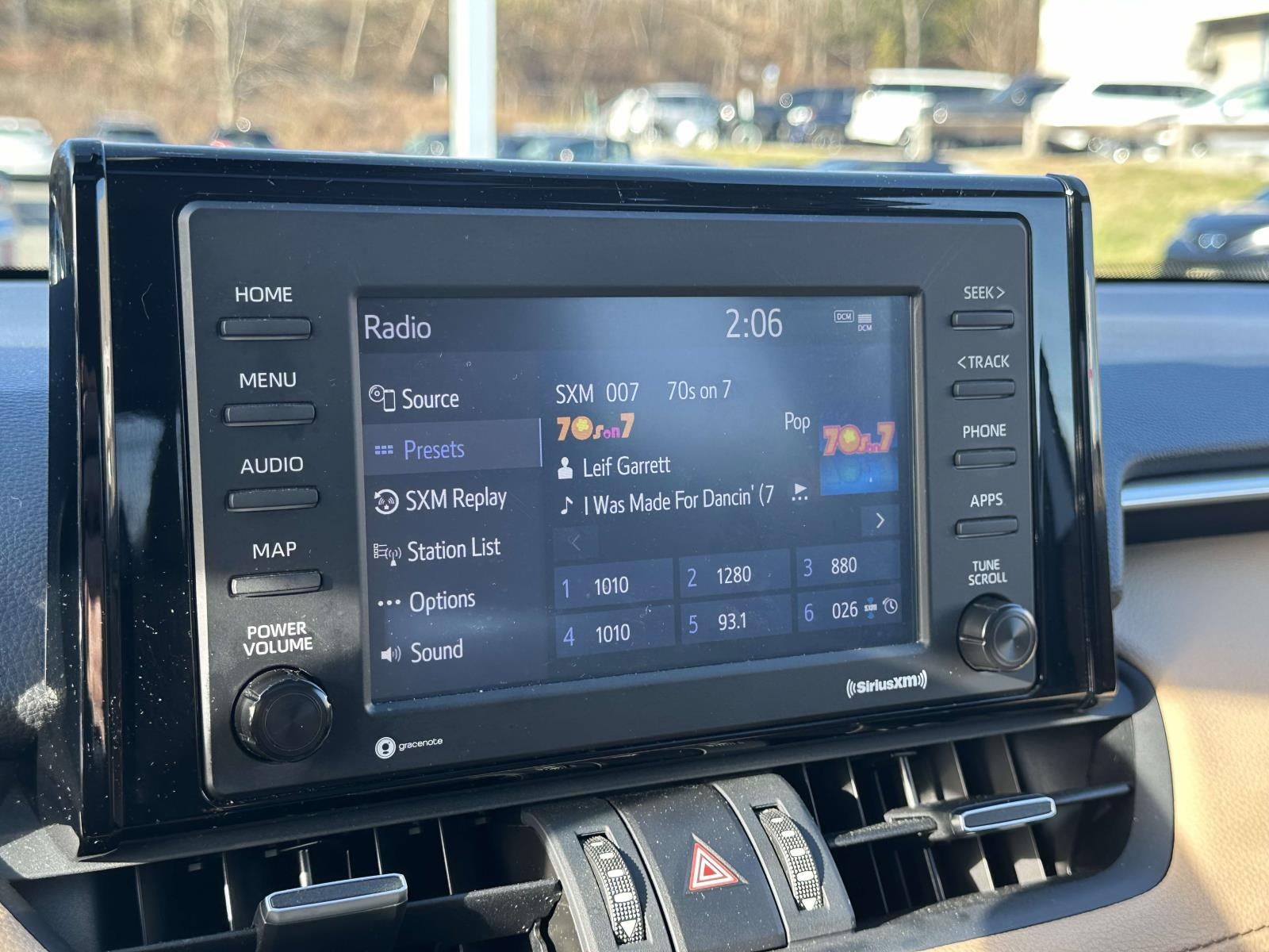 2021 Toyota RAV4 Hybrid XLE Premium