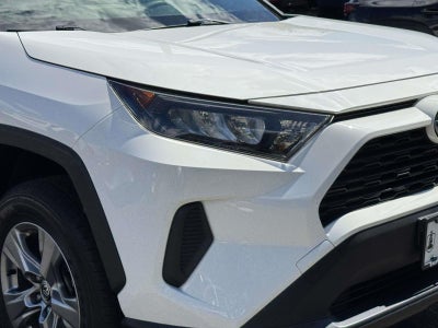 2022 Toyota RAV4 Hybrid LE
