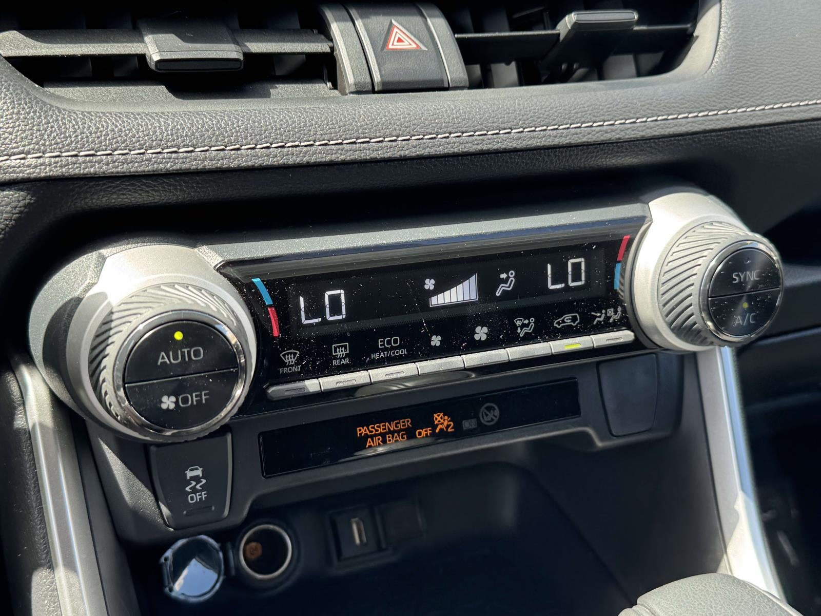 2022 Toyota RAV4 Hybrid LE