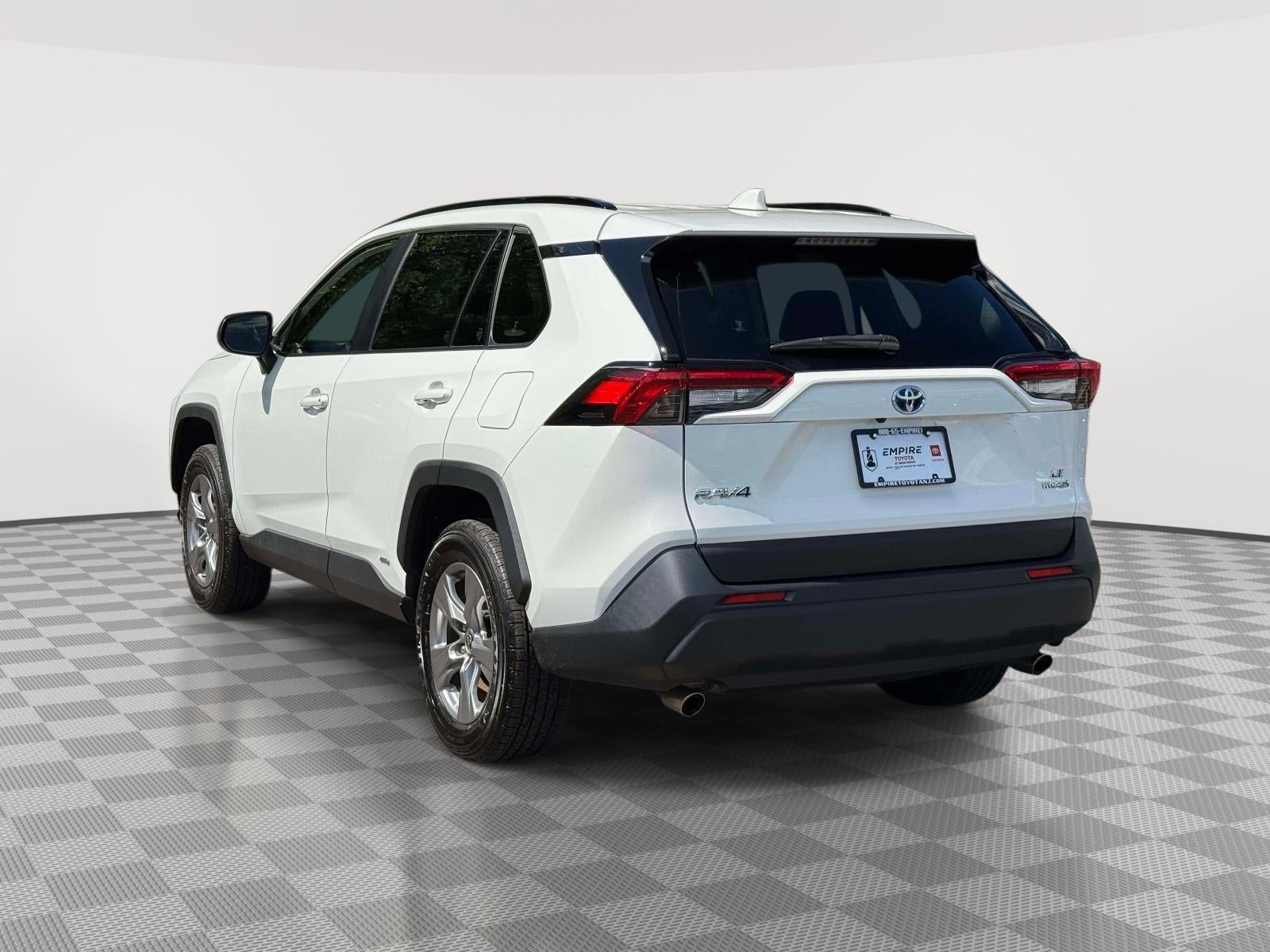 2022 Toyota RAV4 Hybrid LE