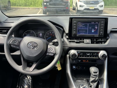 2022 Toyota RAV4 Hybrid LE