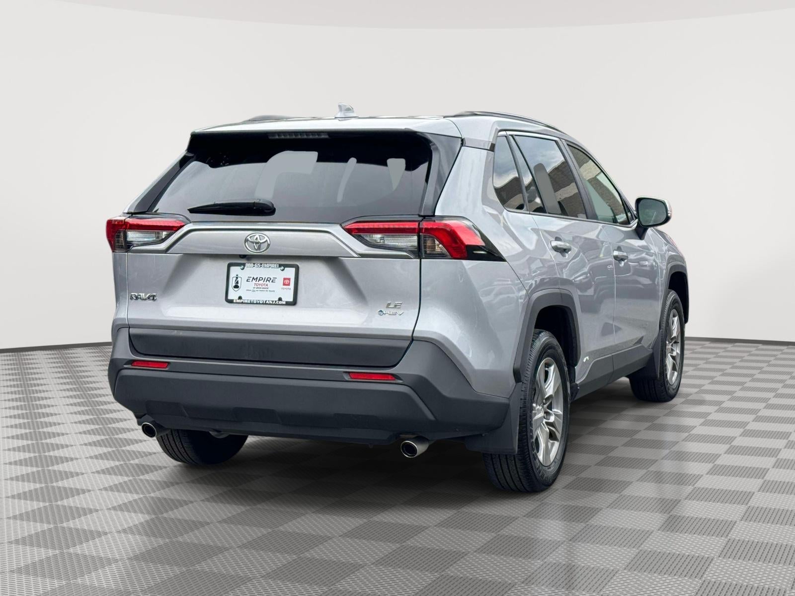 2025 Toyota RAV4 Hybrid LE